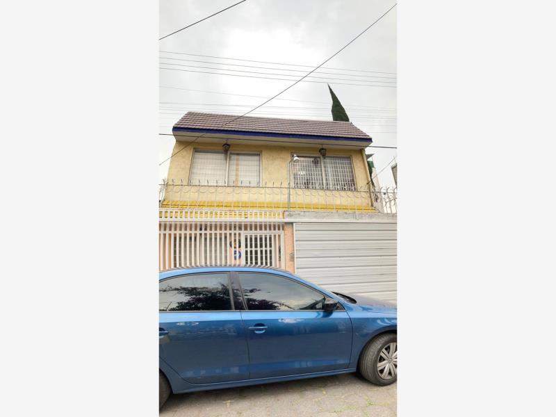 Casa en venta en Emiliano Zapata Fraccionamiento Popular, Coyoacán — foto 1 de 14