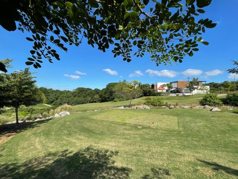 Terreno en venta en Dos Montes, Centro — foto 1 de 8