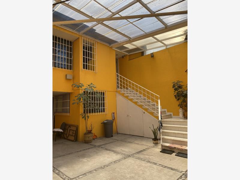 Casa en venta en Villa Quietud, Coyoacán — foto 1 de 17