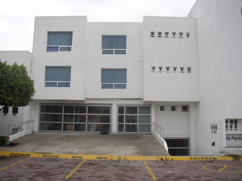 Edificio en renta en Pueblo Nuevo, Corregidora — foto 1 de 18