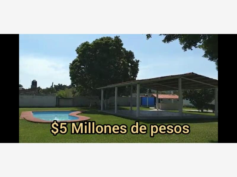 Casa en venta en Centro, Cuautla — foto 1 de 39