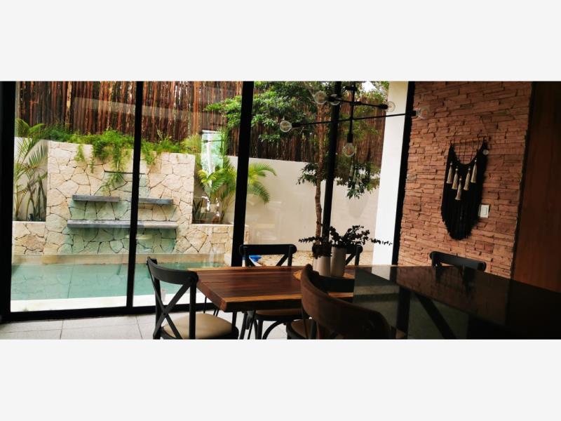 Casa en venta en Tulum Centro, Tulum — foto 1 de 18