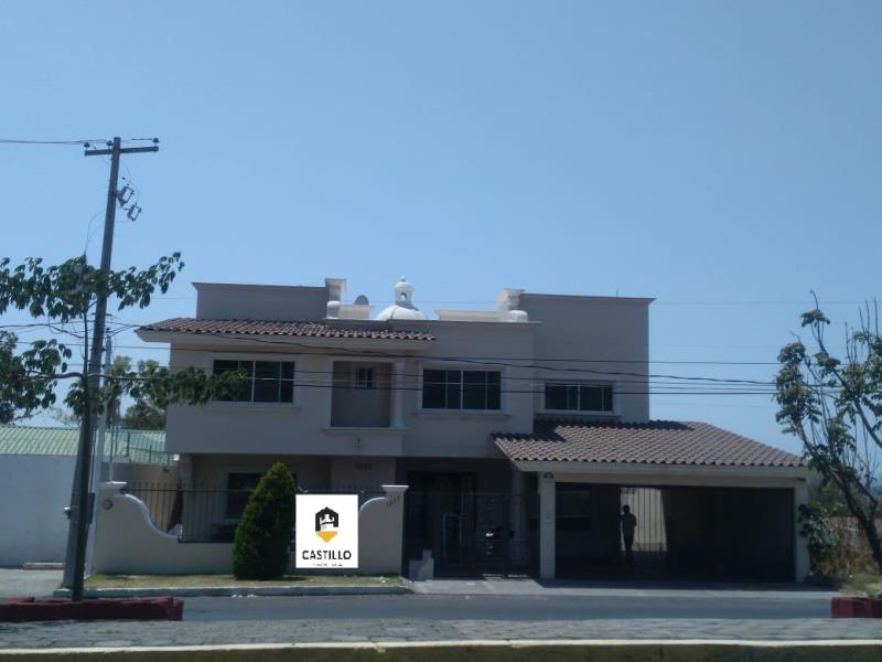 Casa en renta en Villas de Irapuato, Irapuato — foto 1 de 25
