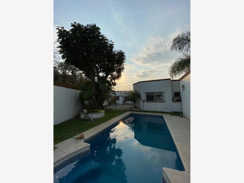 Casa en venta en Residencial Lomas de Jiutepec, Jiutepec — foto 1 de 22