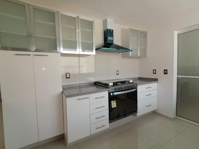 Casa en venta en Bosques del Lago, Cuautitlán Izcalli — foto 1 de 34