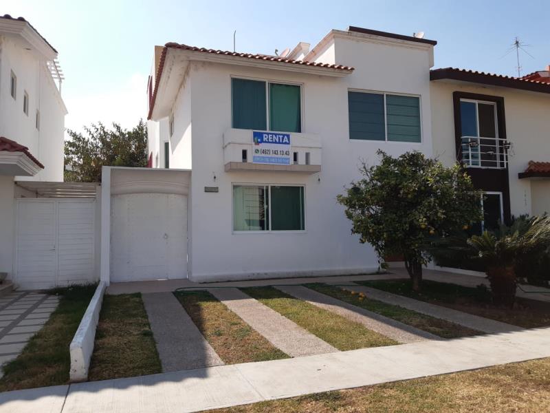Casa en renta en San Antonio de Ayala, Irapuato — foto 1 de 17