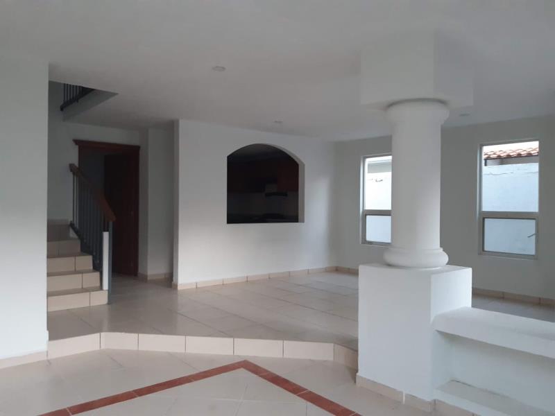 Casa en renta en San Antonio de Ayala, Irapuato — foto 1 de 9