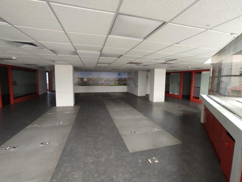 Oficina en renta en Lomas Manuel Ávila Camacho, Naucalpan de Juárez — foto 1 de 6