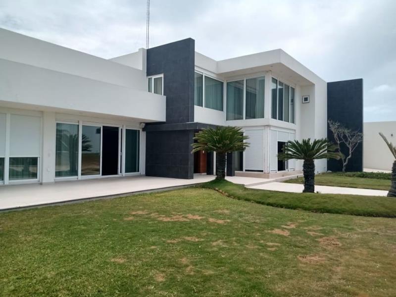 Casa en venta en Isla Aguada Centro, Carmen — foto 1 de 7