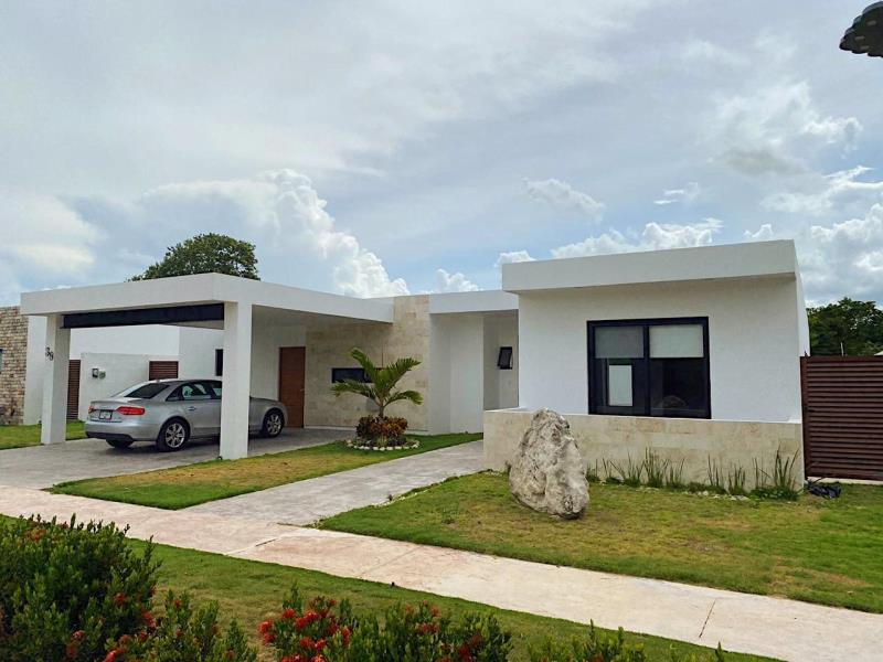 Casa en venta en Sierra Papacal, Mérida — foto 1 de 15