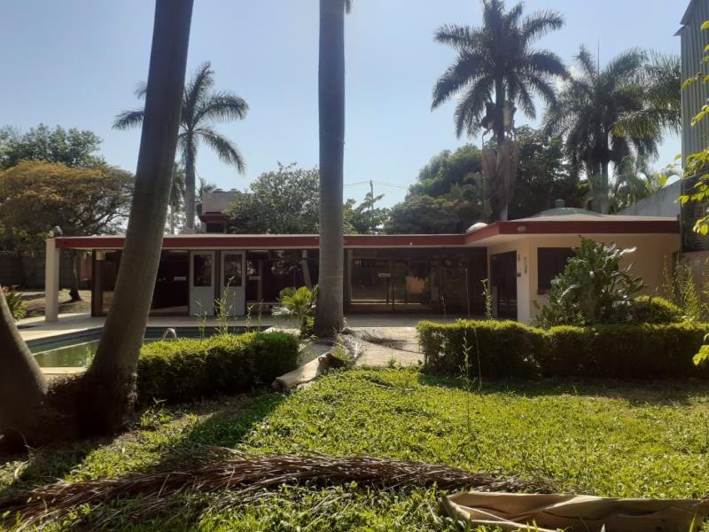 Casa en venta en Club de Golf, Cuernavaca — foto 1 de 25