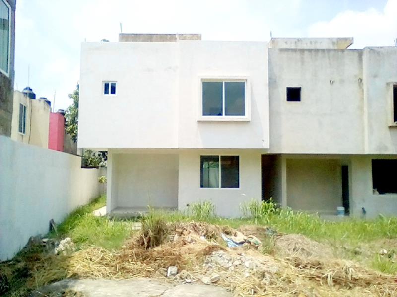 Casa en venta en Guadalupe Victoria, Poza Rica de Hidalgo — foto 1 de 15
