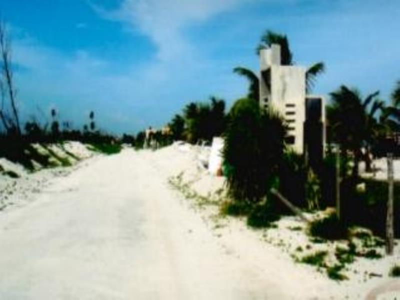 Terreno en venta en Mahahual, Othón P. Blanco — foto 1 de 10