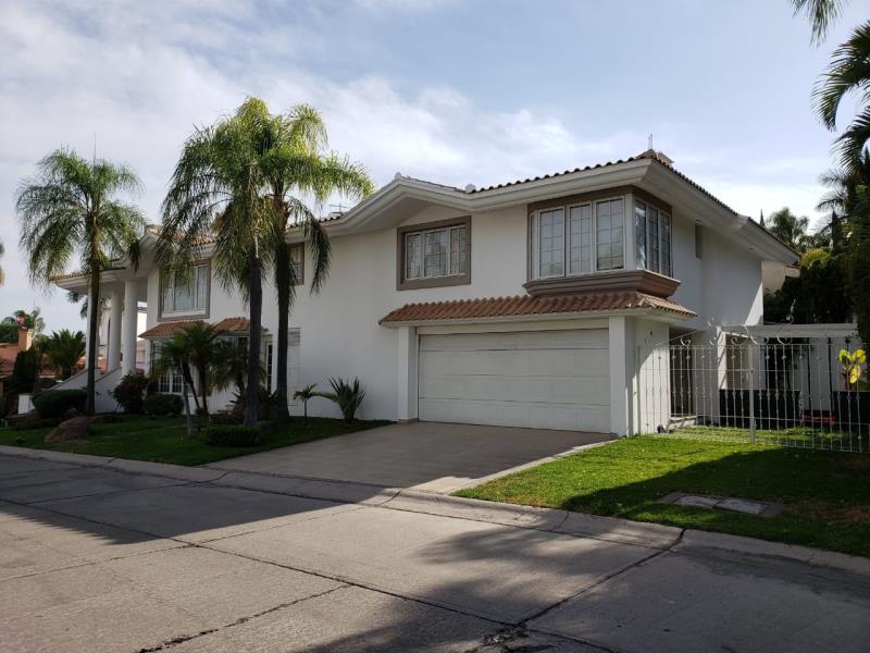 Casa en venta en Puerta de Hierro, Zapopan — foto 1 de 21