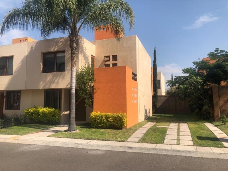 Casa en venta en Puerta Real, Corregidora — foto 1 de 18