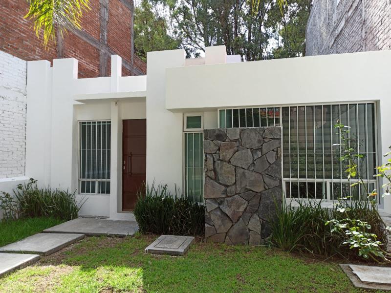 Casa en venta en Jardines de Torremolinos, Morelia — foto 1 de 11