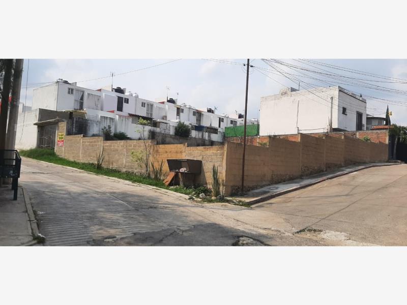 Terreno en venta en Lomas de Tzompantle, Cuernavaca — foto 1 de 9