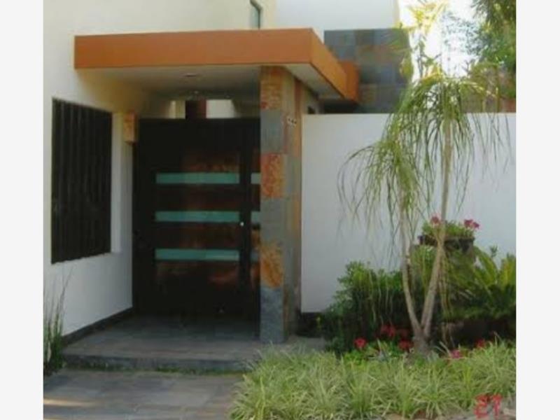 Casa en venta en Lomas Verdes, Colima