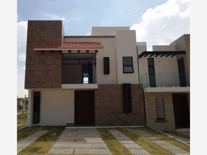 Casa en venta en Nueva Tlaxiaca, San Agustín Tlaxiaca — foto 1 de 18
