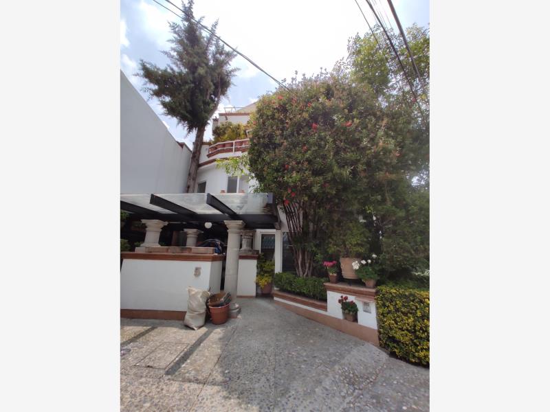 Casa en venta en El Yaqui, Cuajimalpa de Morelos — foto 1 de 32