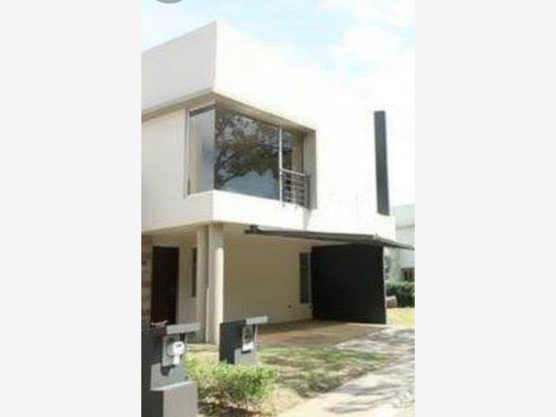 Casa en venta en Altozano, Cuauhtémoc