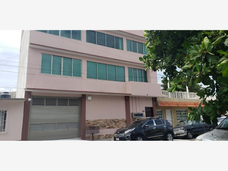 Edificio en venta en Formando Hogar, Veracruz, Veracruz
