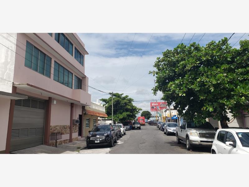 Edificio en venta en Formando Hogar, Veracruz, Veracruz