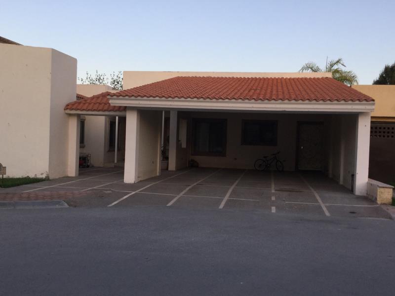 Casa en venta en San Luciano, Torreón — foto 1 de 28
