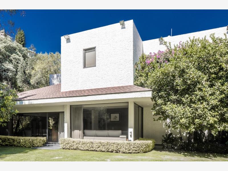 Casa en venta en Lomas Anahuac, Huixquilucan — foto 1 de 25