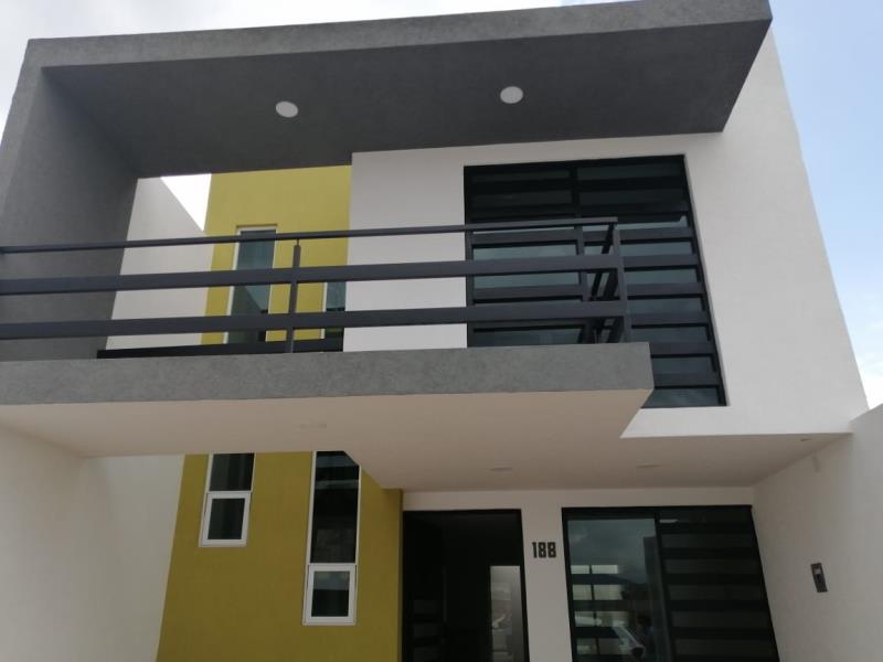 Casa en venta en Ejidal Tres Puentes, Morelia — foto 1 de 25