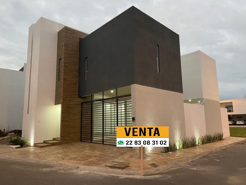 Casa en venta en fraac lomas de la rioja, Alvarado — foto 1 de 12