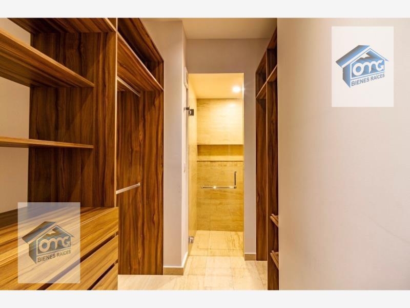 Casa en renta en Paseo de las Lomas, Álvaro Obregón — foto 1 de 5