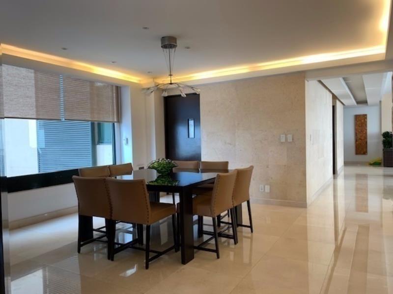 Departamento en venta en Lomas Country Club, Huixquilucan — foto 1 de 18
