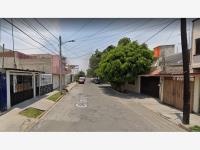 Casa en venta en Villa de las Flores 1a Sección (Unidad Coacalco), Coacalco de Berriozábal — foto 2 de 10