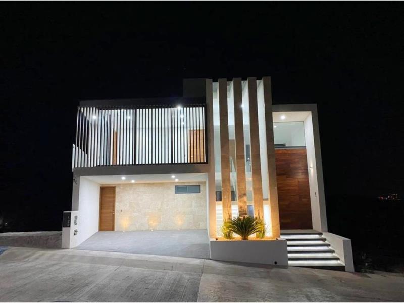 Casa en venta en Linda Vista Tres Marías, Morelia — foto 1 de 21