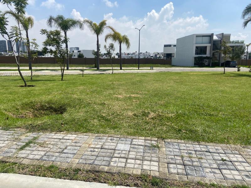 Terreno en venta en Lomas de Angelópolis II, San Andrés Cholula — foto 1 de 4