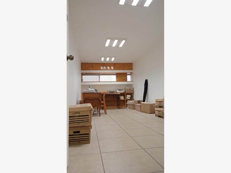 Oficina en venta en Tlalnepantla Centro, Tlalnepantla de Baz — foto 1 de 13