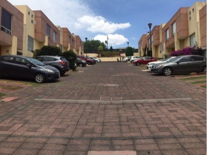 Casa en venta en Ecuestre Residencial San José, Tlalnepantla de Baz — foto 1 de 34