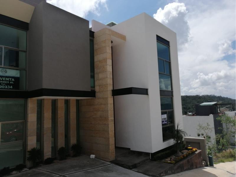 Casa en venta en Linda Vista Tres Marías, Morelia — foto 1 de 25