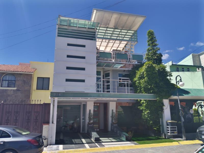 Casa en venta en Arboledas de San Javier, Pachuca de Soto — foto 1 de 27
