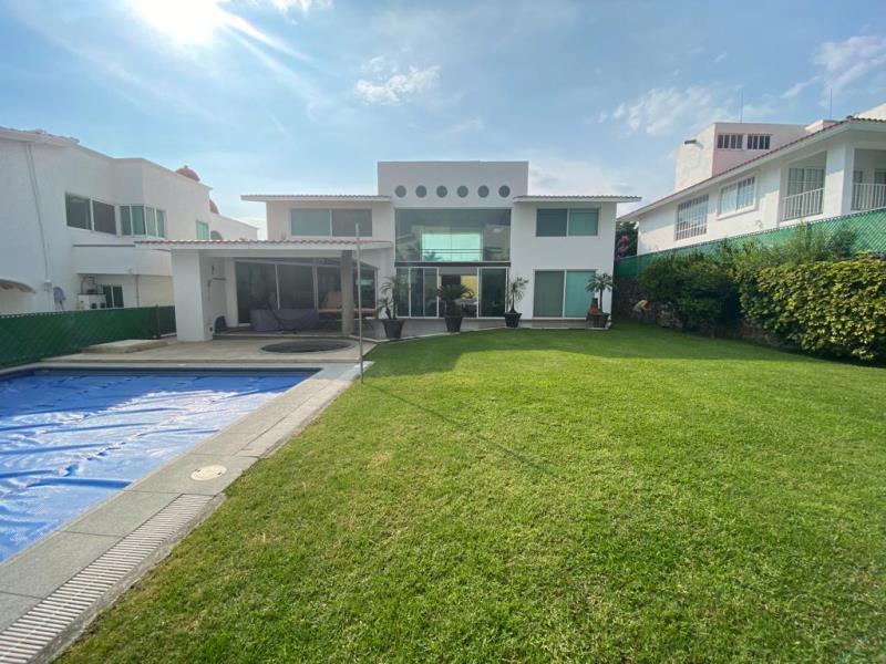 Casa en venta en Lomas de Cocoyoc, Atlatlahucan — foto 1 de 25