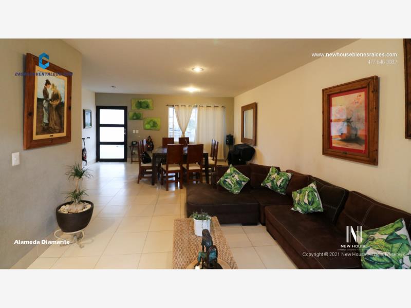 Casa en venta en Alameda Diamante, León — foto 1 de 15