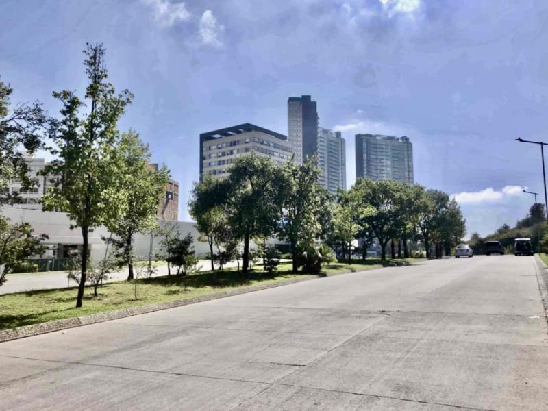 Terreno en venta en Bosque Real, Huixquilucan — foto 1 de 10