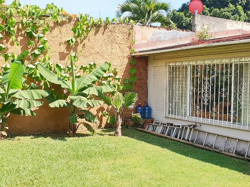 Casa en venta en Lomas de Cortes, Cuernavaca — foto 1 de 12
