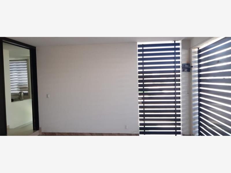 Casa en venta en Lomas del Refugio, León — foto 1 de 8