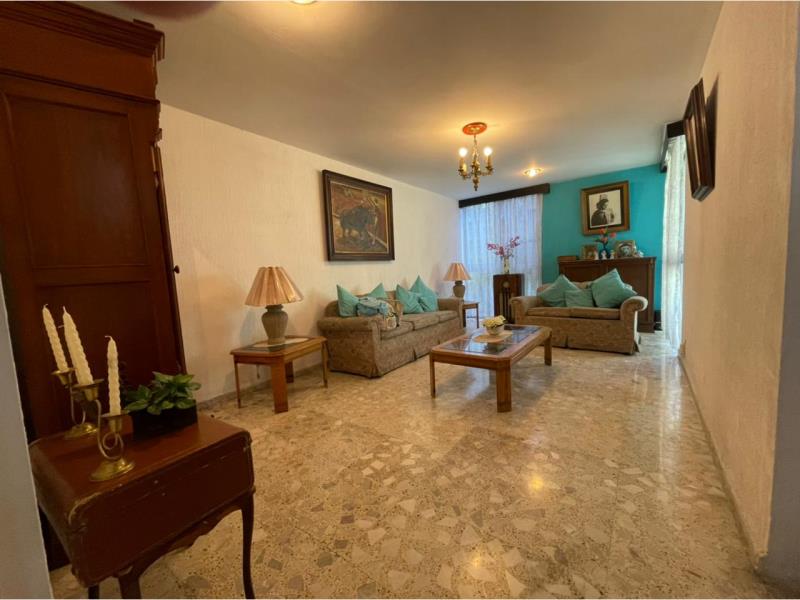 Casa en venta en Leon Moderno, León — foto 1 de 12
