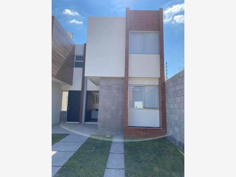Casa en venta en Fracc la Virgen, Soledad de Graciano Sánchez, San Luis Potosí
