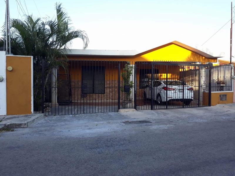Casa en venta en Sodzil Norte, Mérida — foto 1 de 15
