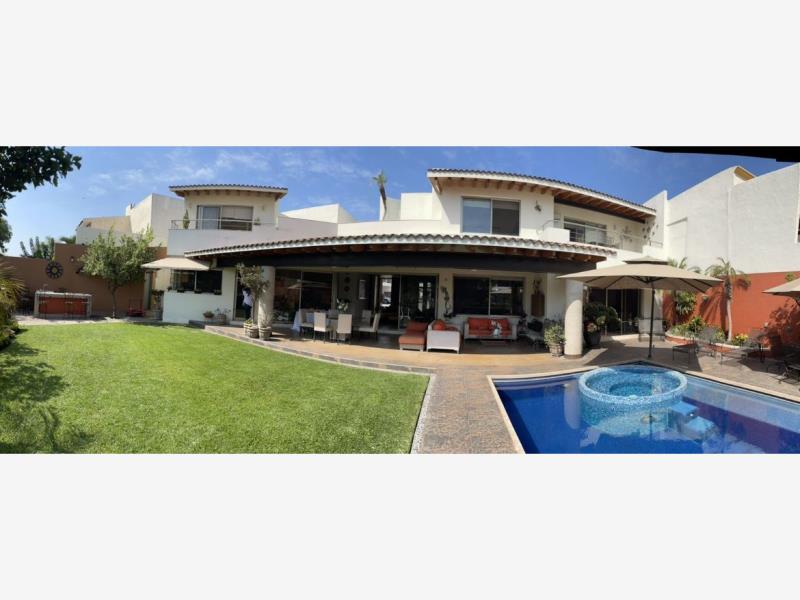 Casa en venta en Chapultepec, Cuernavaca — foto 1 de 15