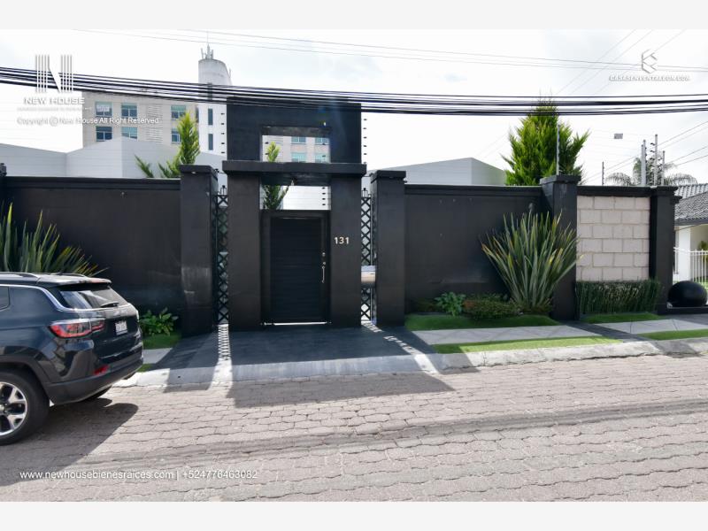 Casa en venta en Balcones del Campestre, León — foto 1 de 89